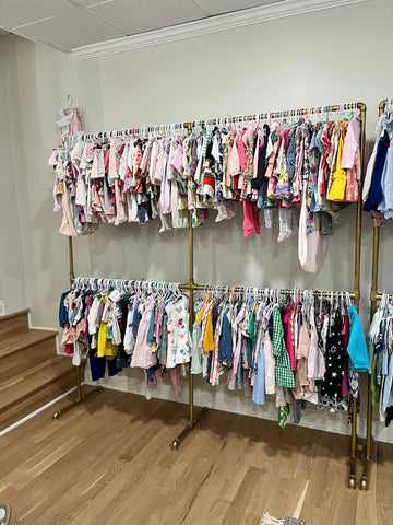 VIKRA Gold Heavy Duty Clothing Rack free standing