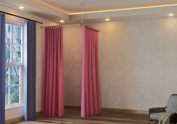 TORVA Lucite fittings room, Boutique changing room
