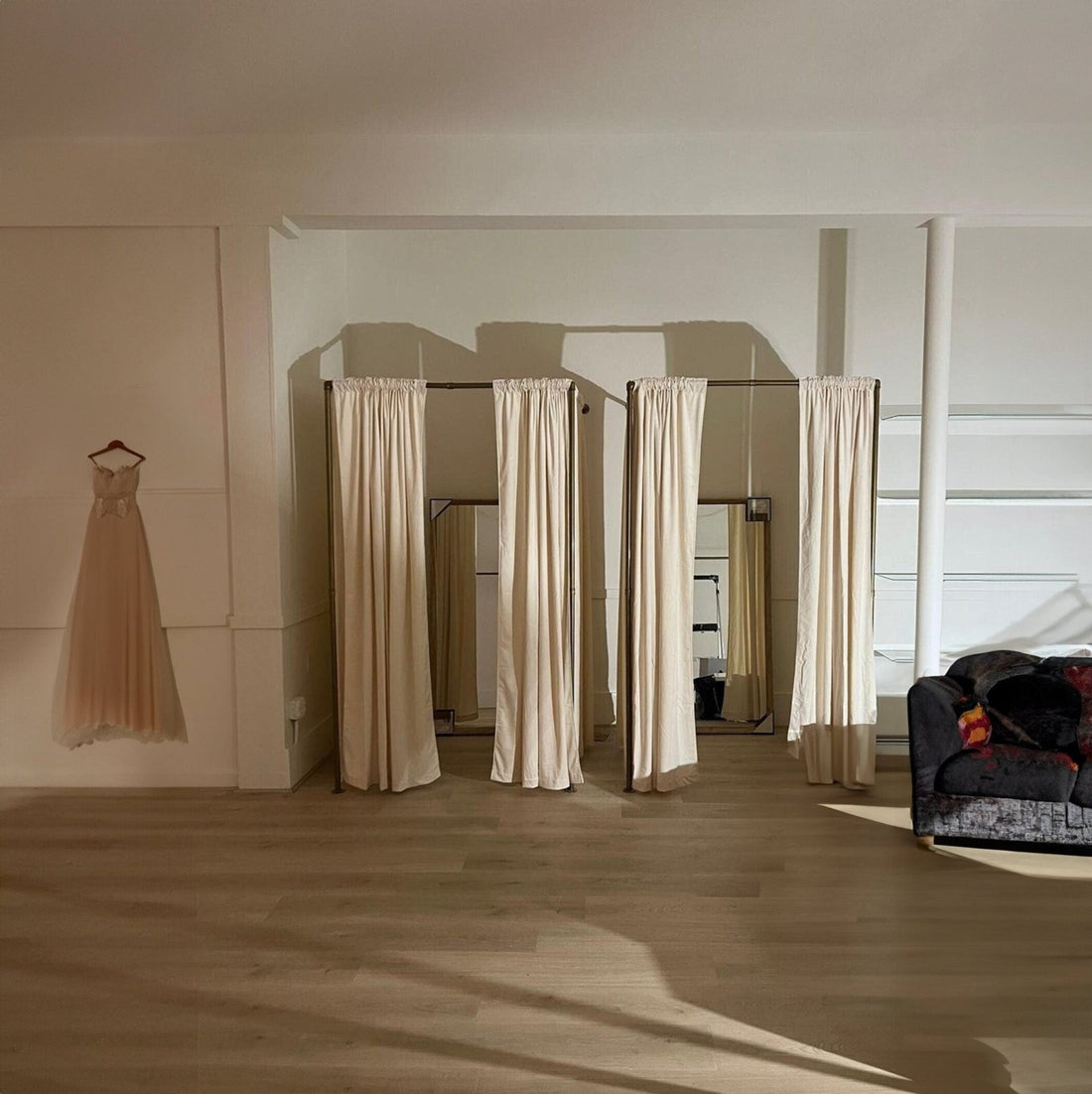 KLUVRA Double Changing Room Curtain Rail - Rack n Rail