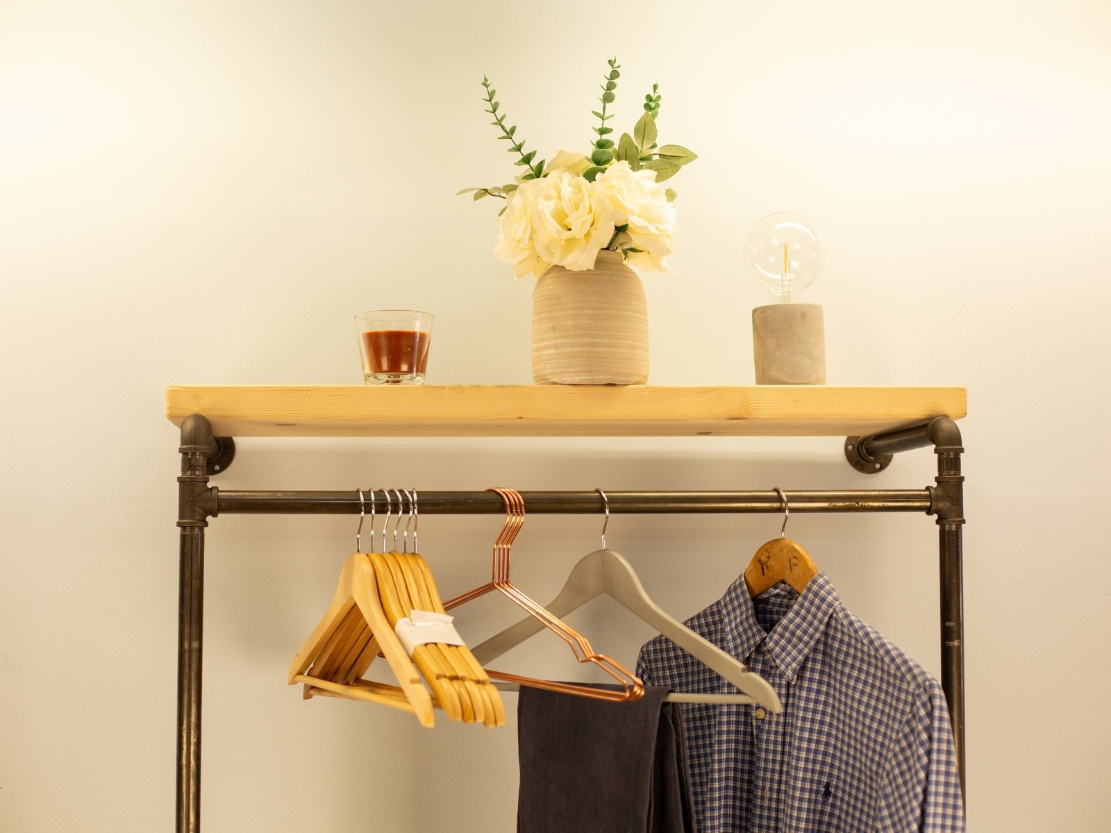 LINTRA 3 Tiered shelf clothing rack - Rack n Rail