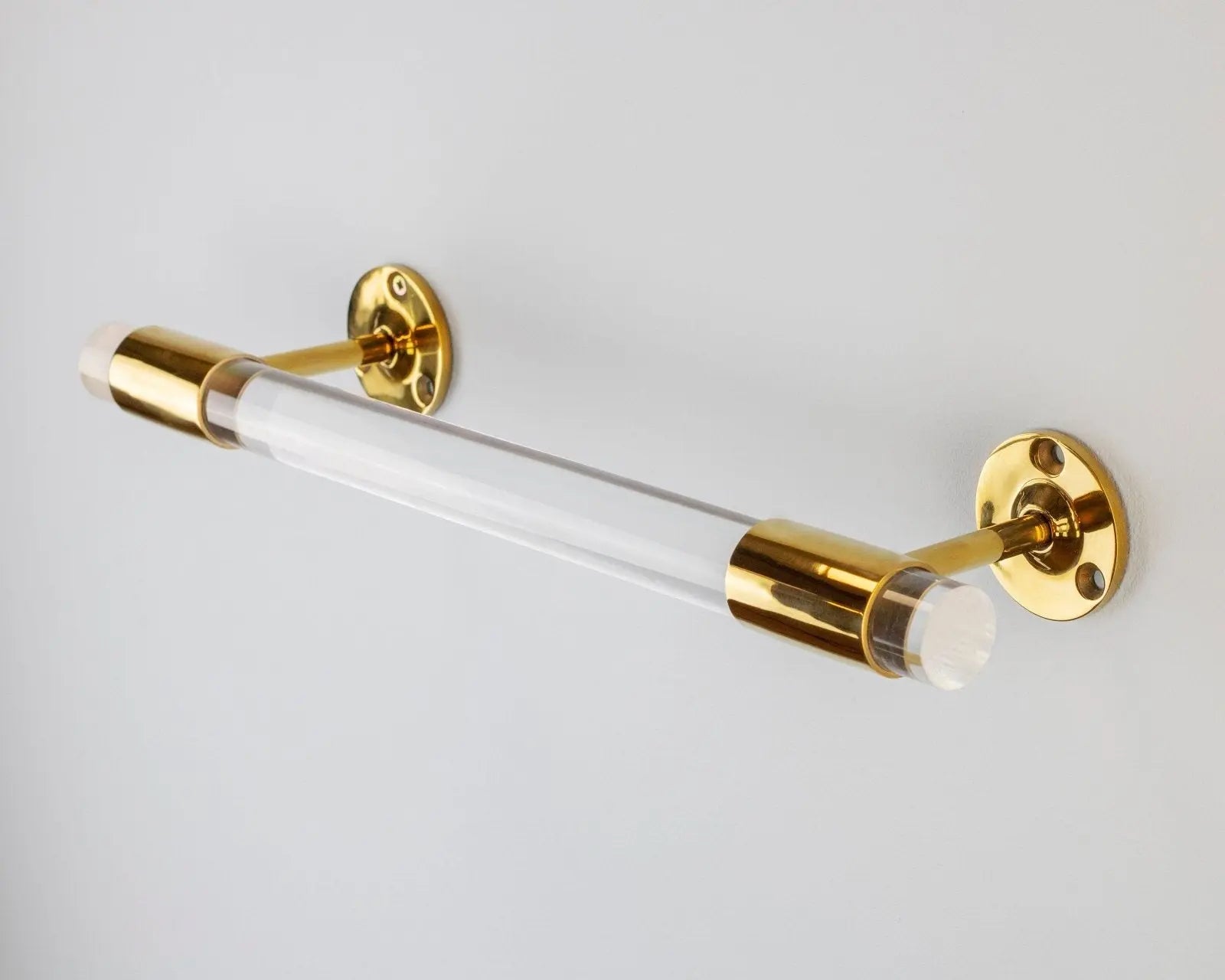 NIKRO Acrylic Towel Bar in Lucite - Rack n Rail