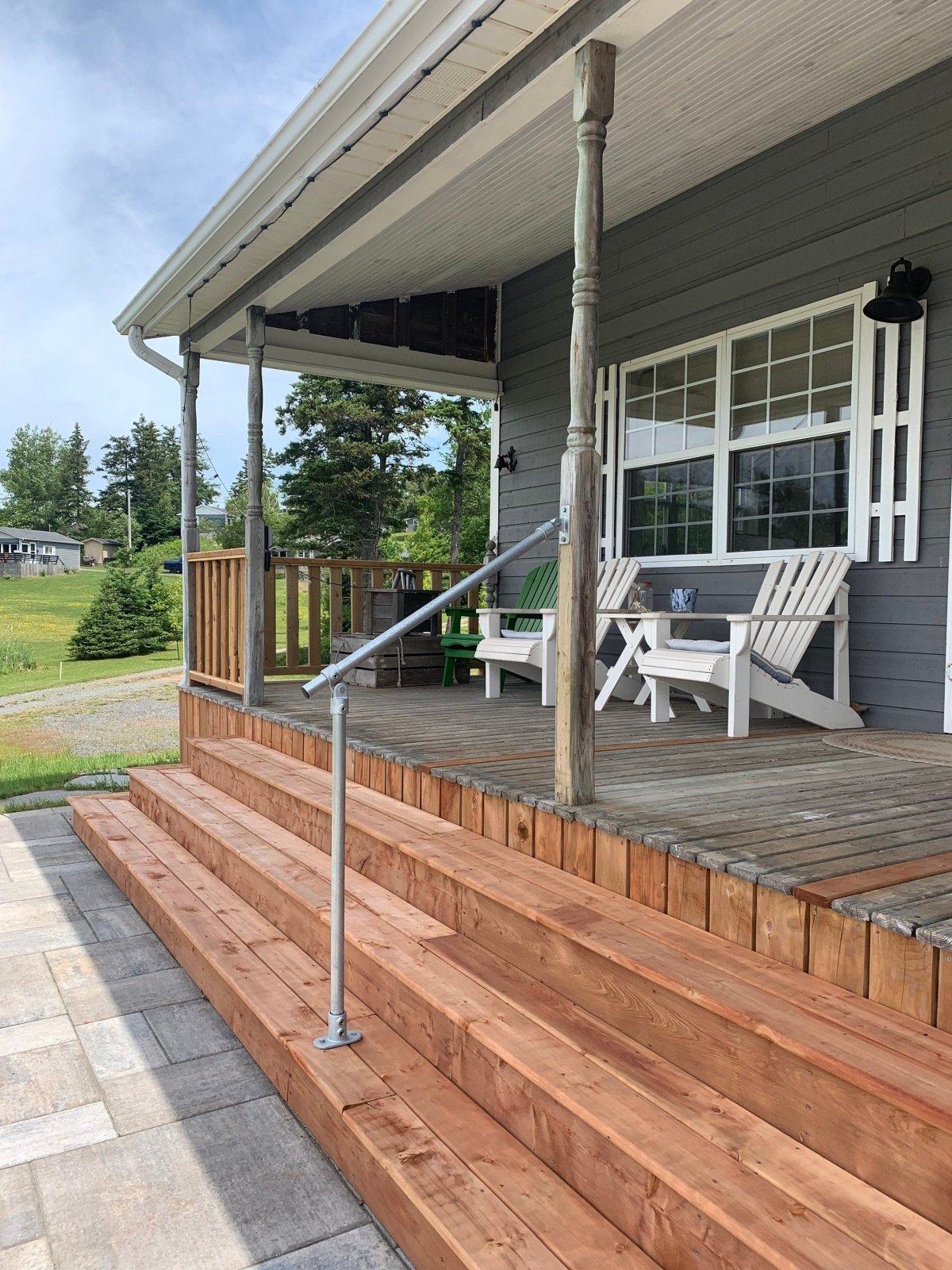 PILVA Outdoor Stair Railing Variable Angle Handrail - Rack n Rail