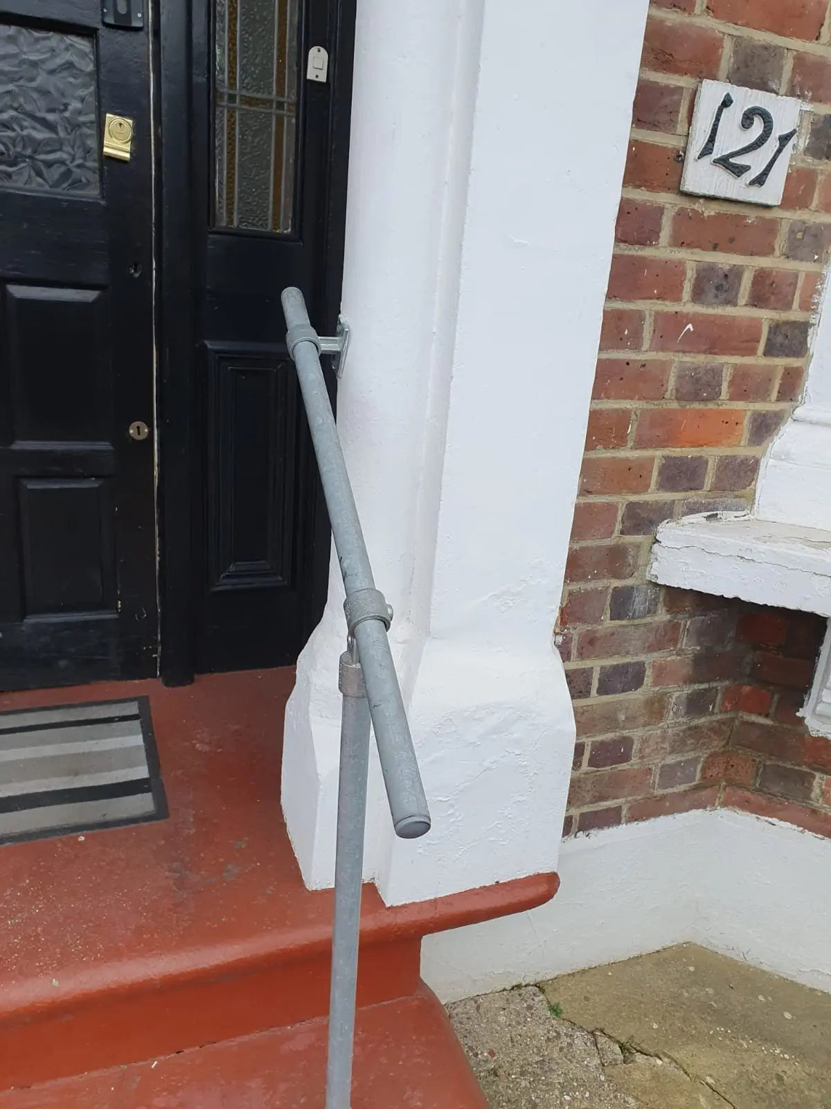 SYLKO Outdoor Stair Railing - Rack n Rail