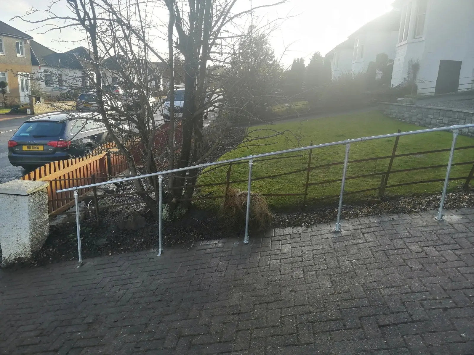 ZERVA Industrial Pipe Handrail - Rack n Rail