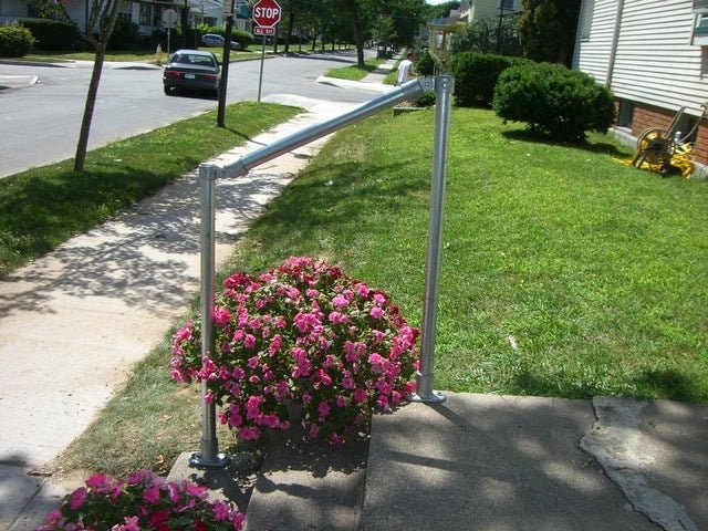 KULVI Industrial Pipe Handrail