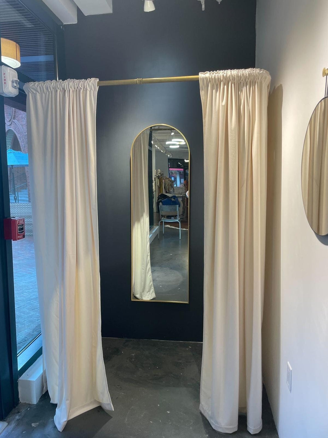 ZENKO Custom Changing Room Curtain Rail