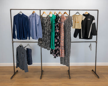BOZAK Industrial Style Clothing Rack