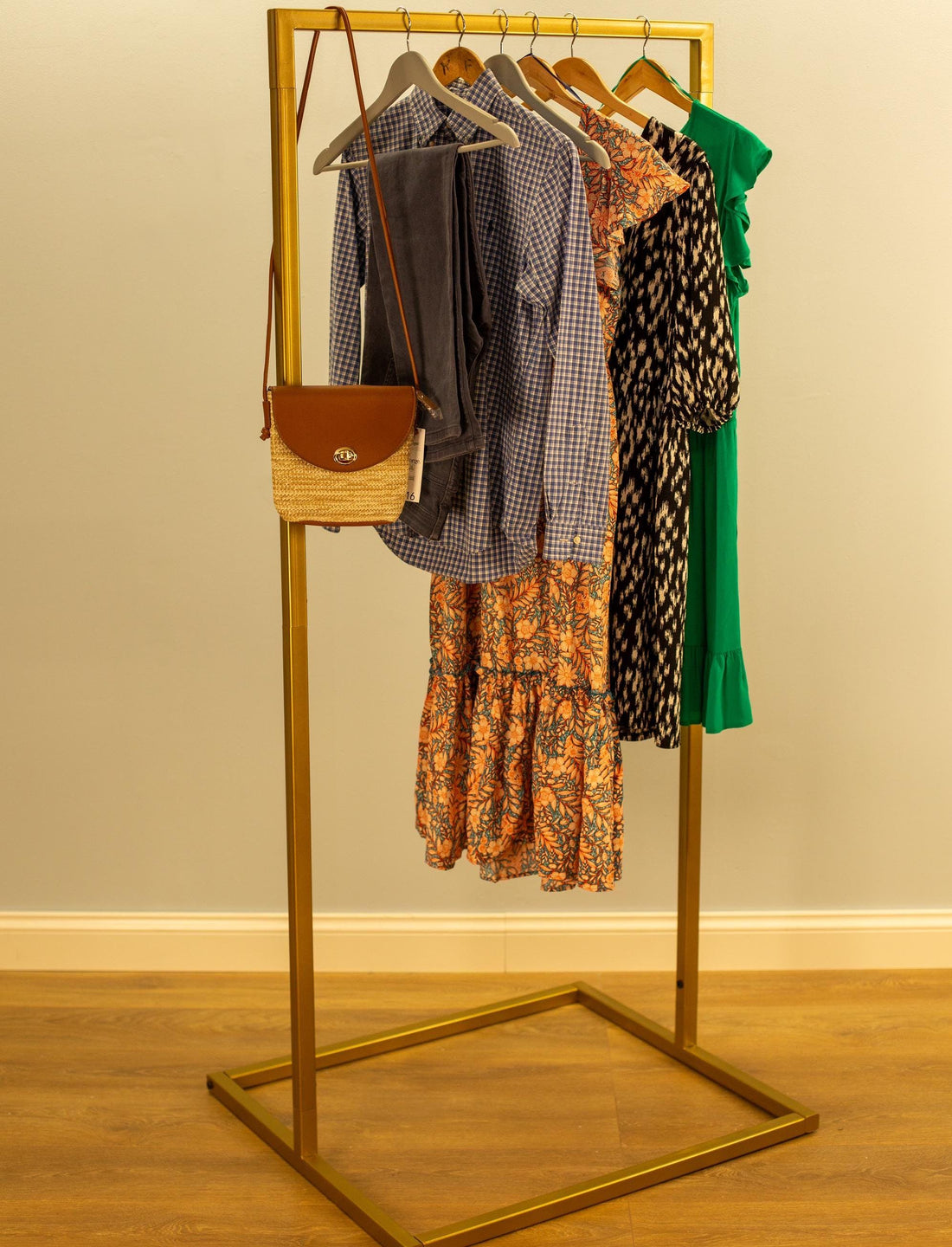 PONKA Brass Clothing Rack