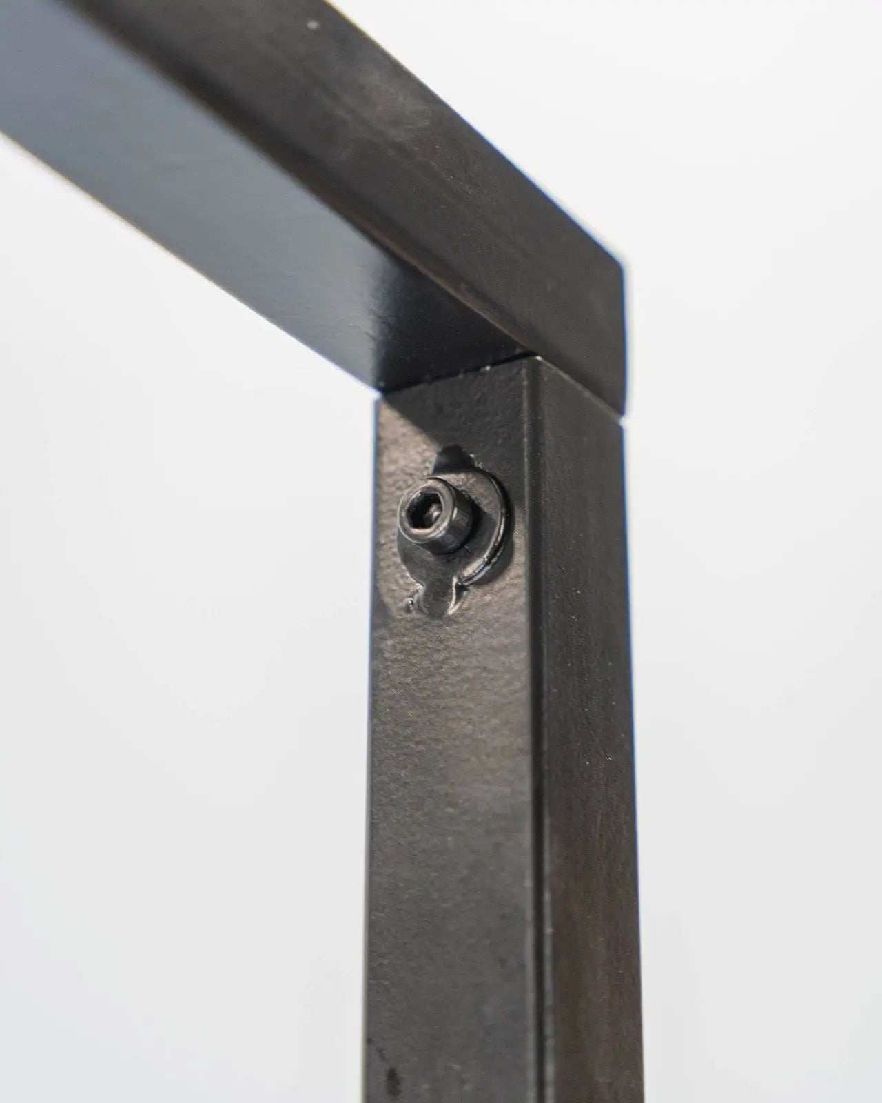 NELVO Metal Customizable Clothing Rack - Rack n Rail