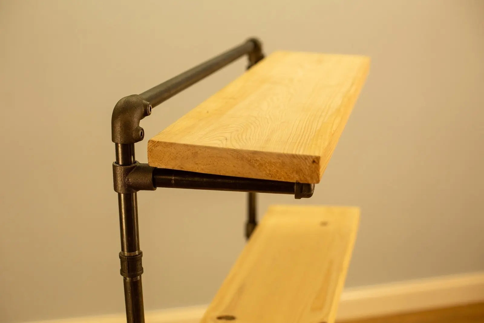 TIVNO Rustic Free Standing Pipe Shelf - Rack n Rail
